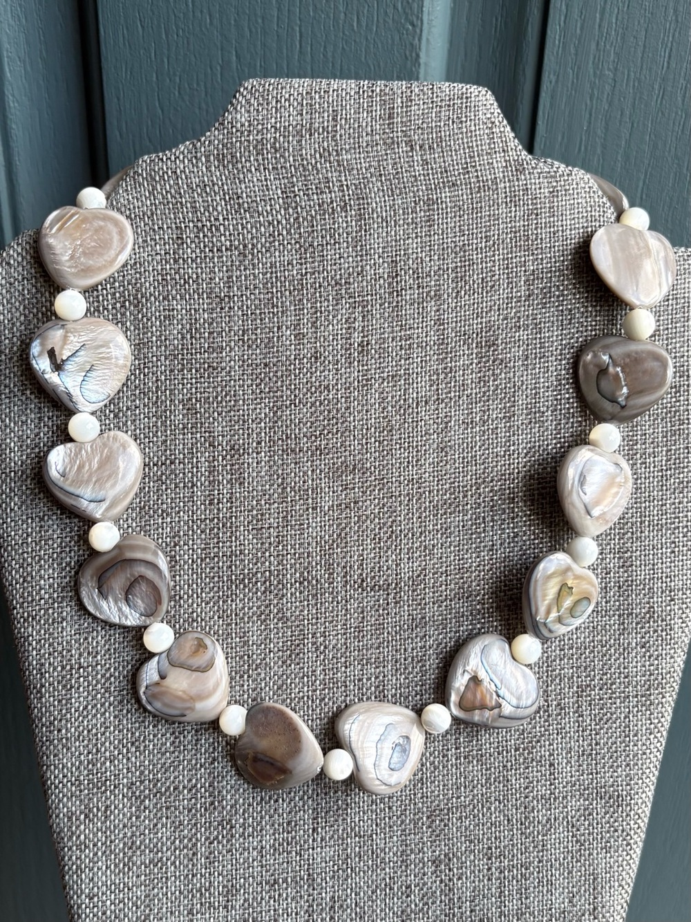 Heart MOP Shell 20 Inch Gemstone Necklace